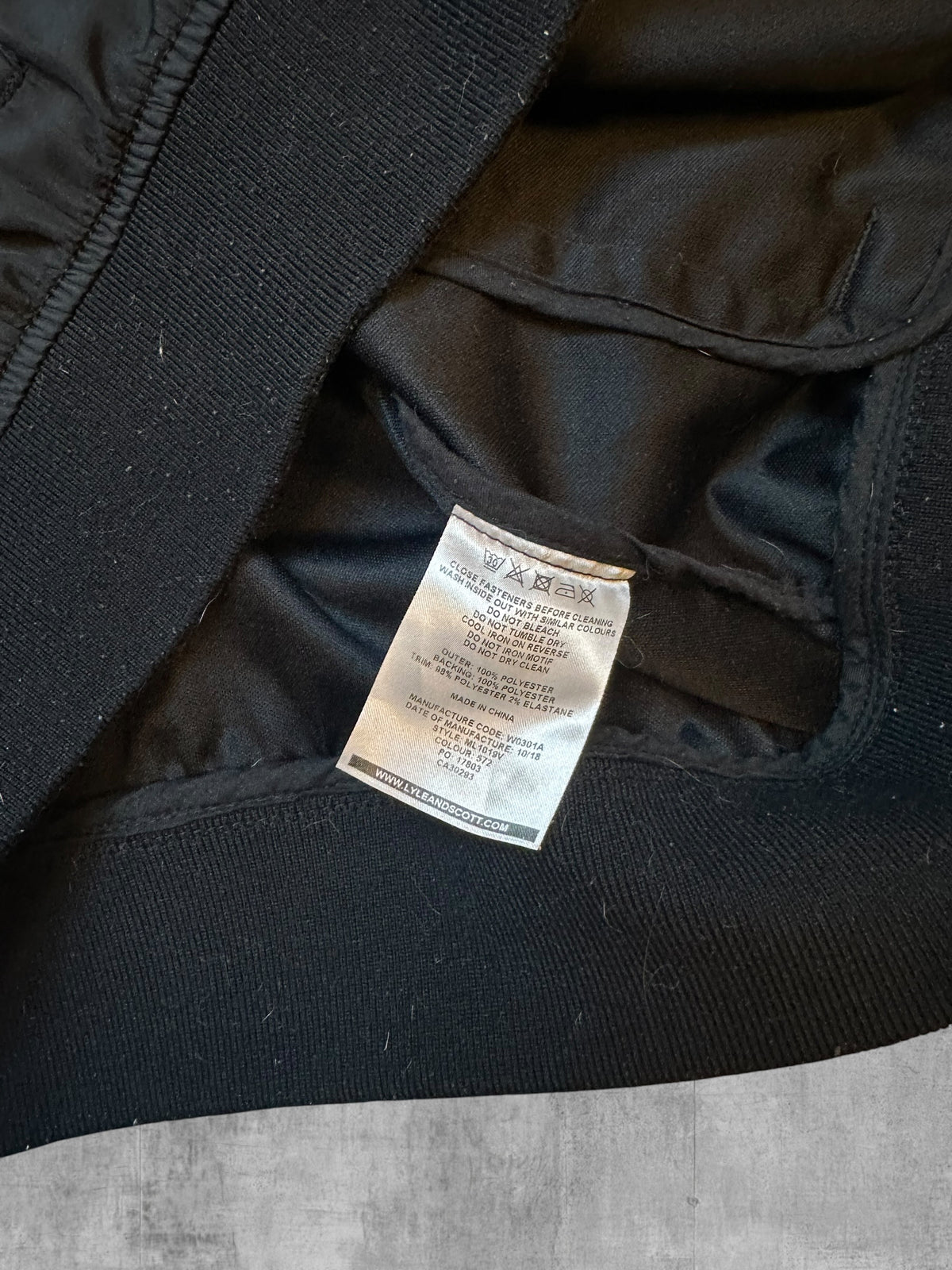 Lyle & Scott Bomberjacke Schwarz  L