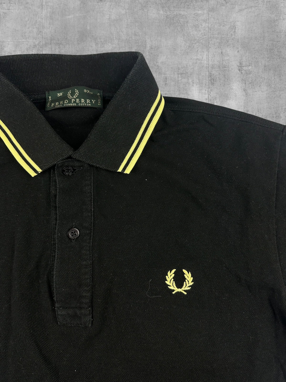 Fred Perry Polo Shirt Schwarz Gelb S - M