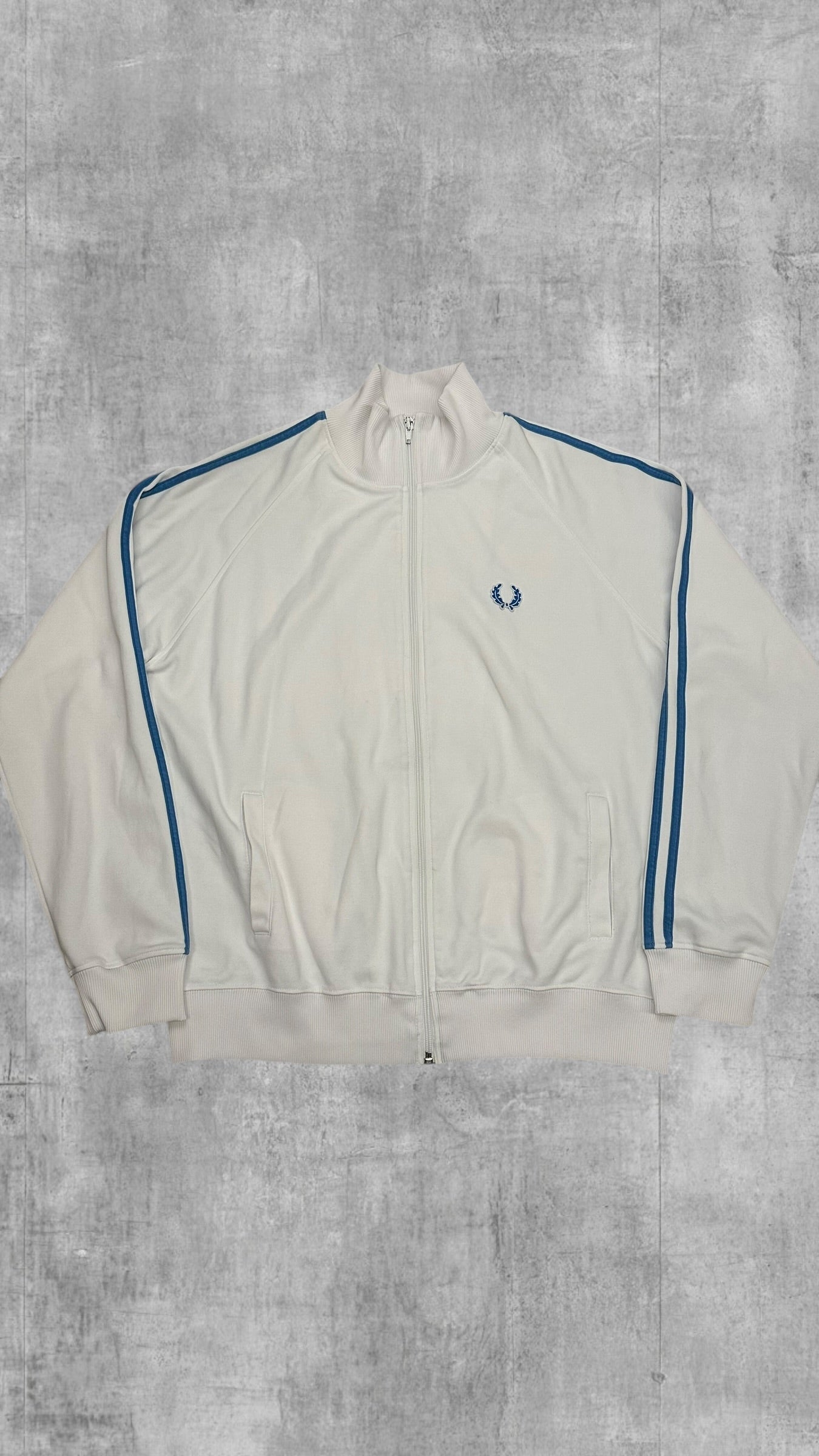 Fred Perry Trainingsjacke Taped Zip Jacke Weiß Hellblau L