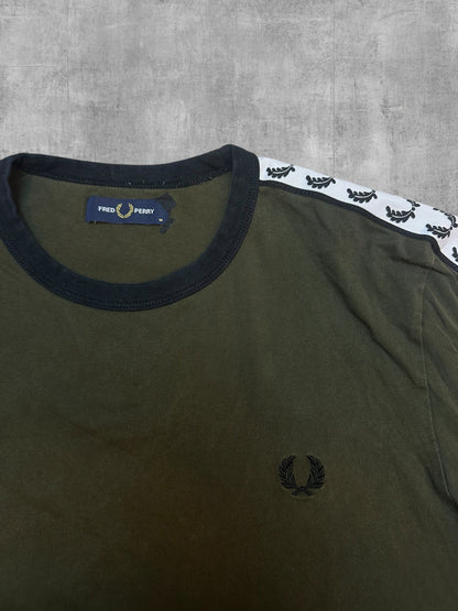 Fred Perry T-shirt Taped Olivgrün M
