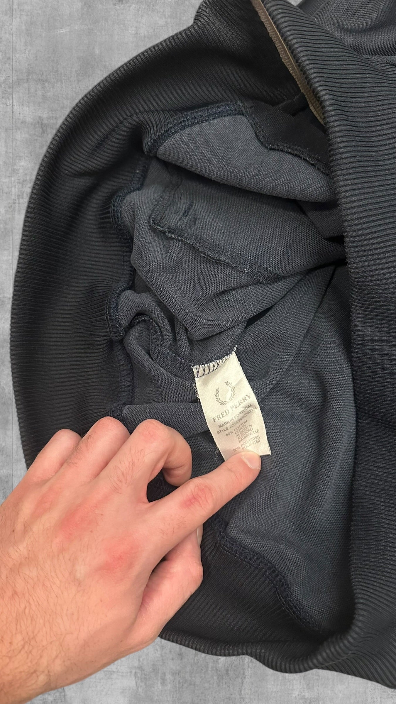 Fred Perry Trainingsjacke Taped Zip Jacke Schwarz/Navy Blau Weiß L