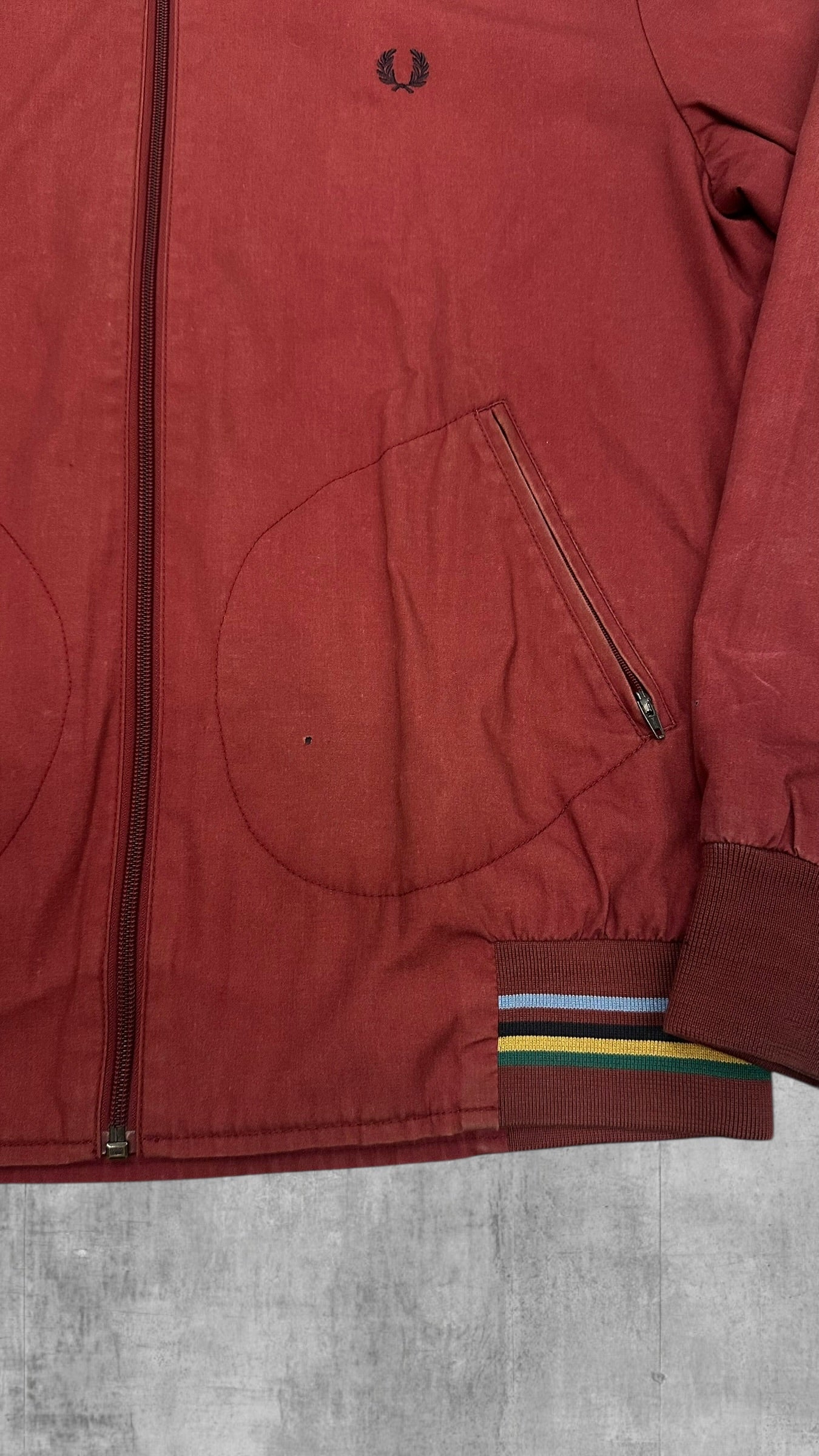 Fred Perry Bomberjacke Regenjacke Weinrot M