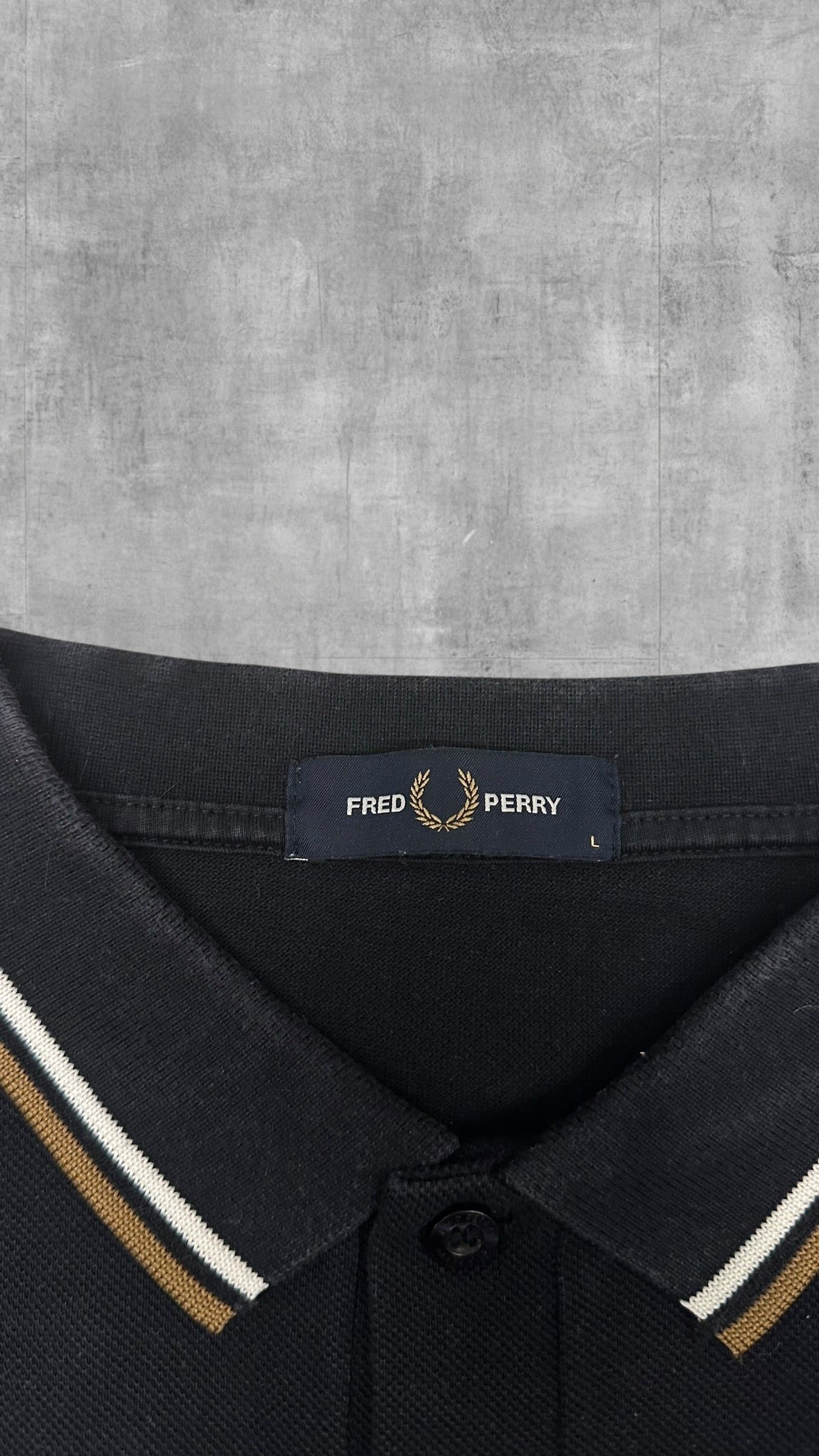 Fred Perry Polo Shirt Schwarz Bronze L