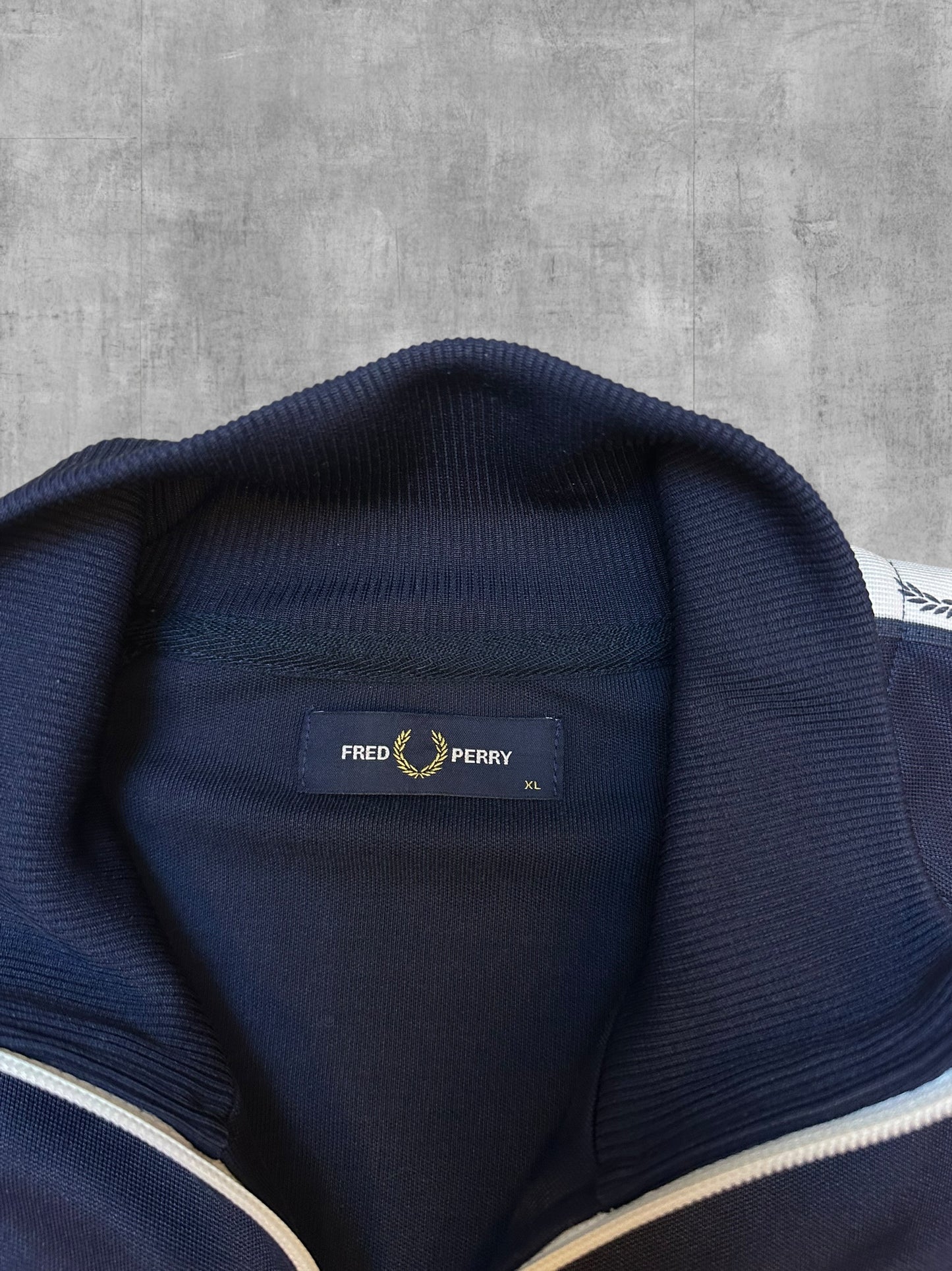 Fred Perry Trainingsjacke Taped Navy Blau Weiß XL
