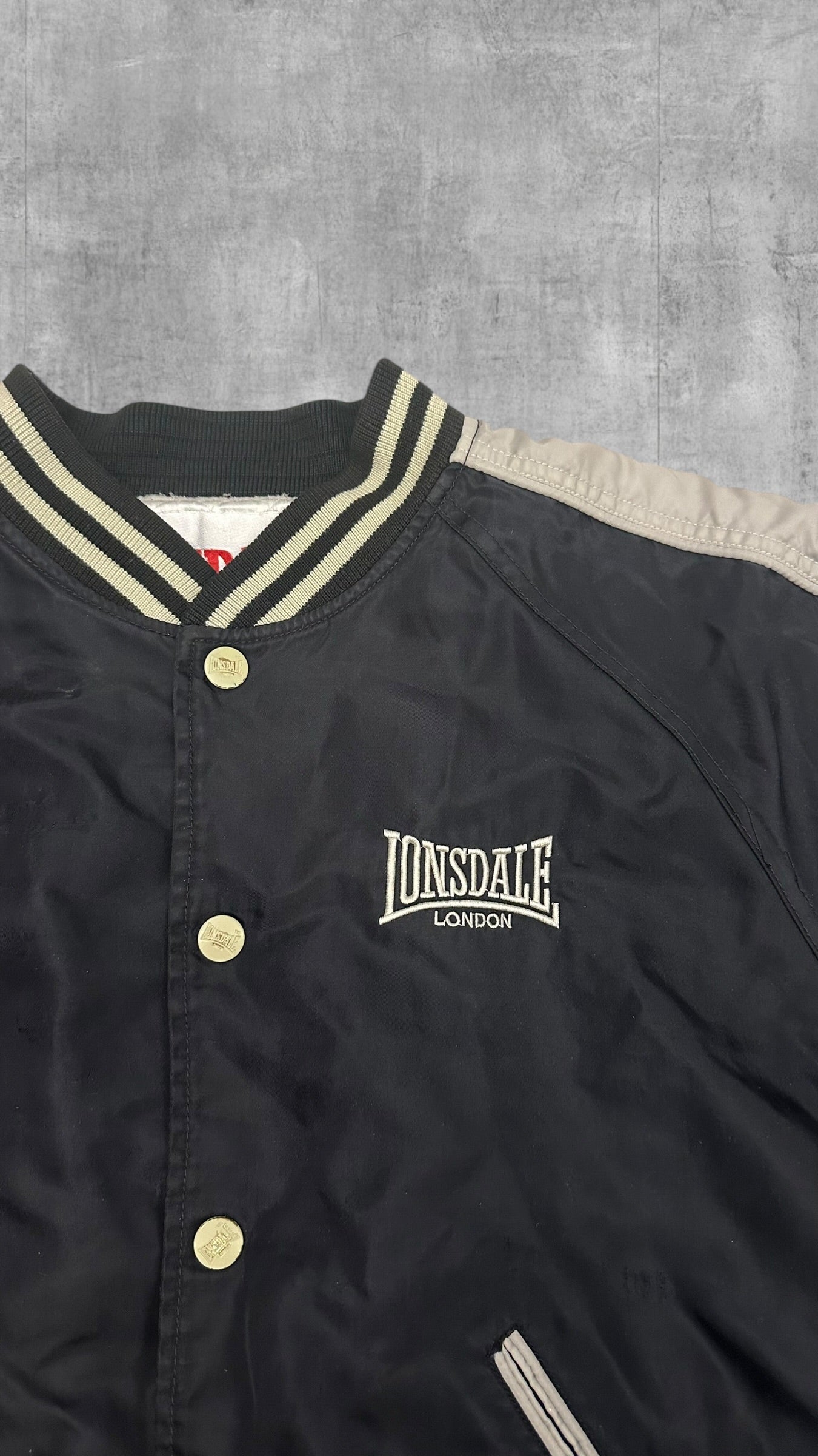 Vintage Lonsdale London Bomberjacke Schwarz Weiß L