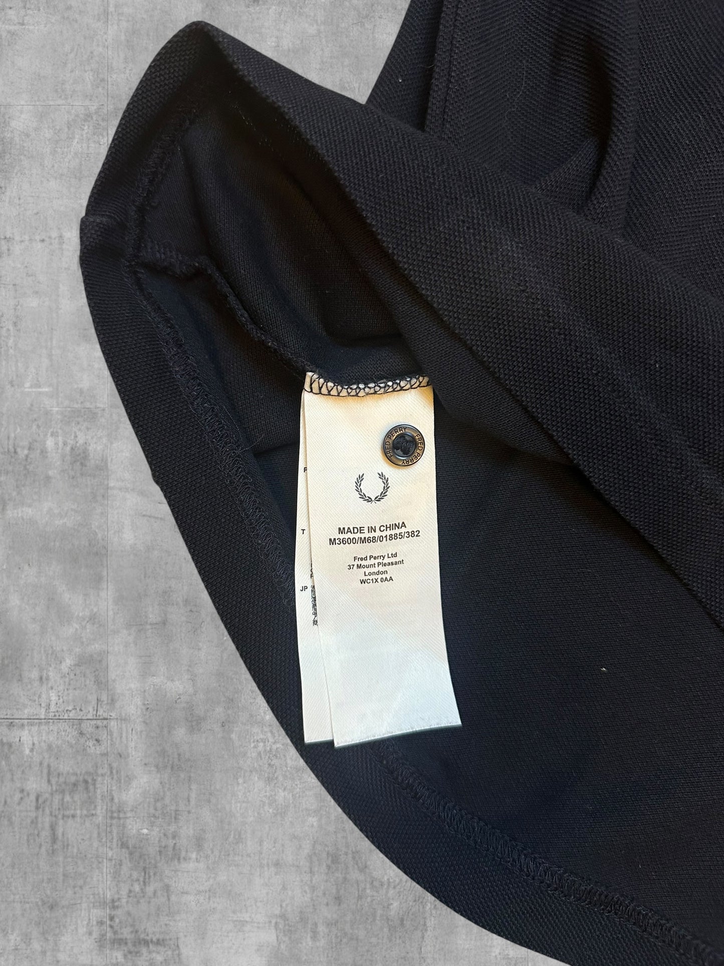 Fred Perry Polo Shirt Schwarz Gold L