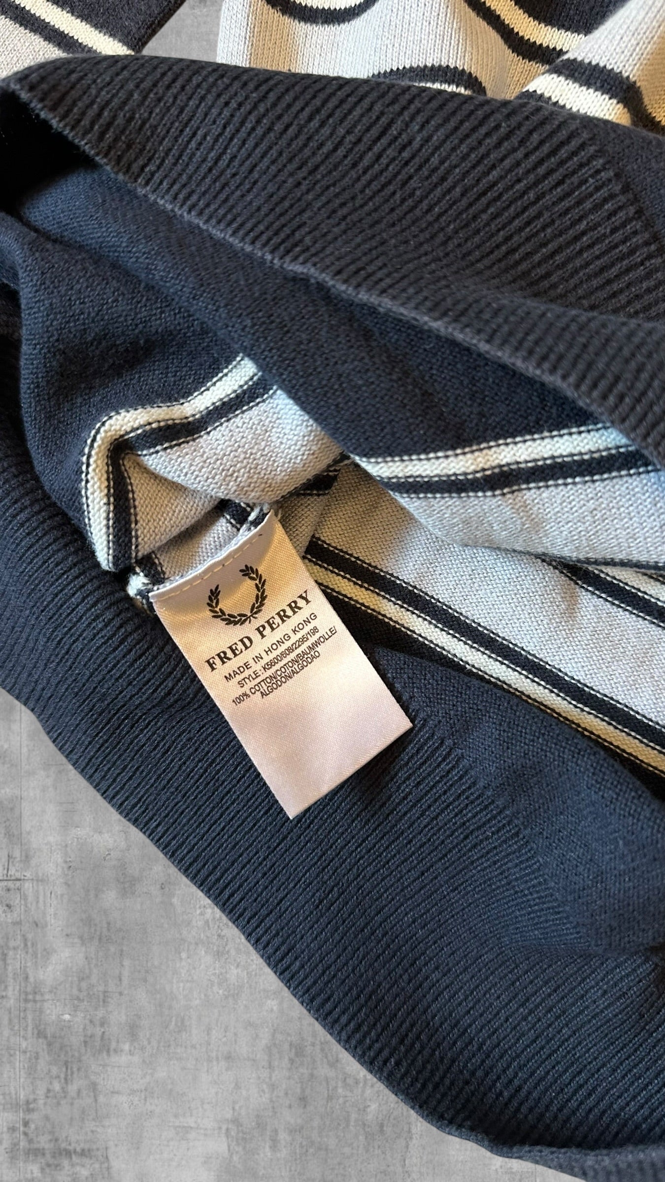 Fred Perry Sweatshirt Navy Blau Weiß M