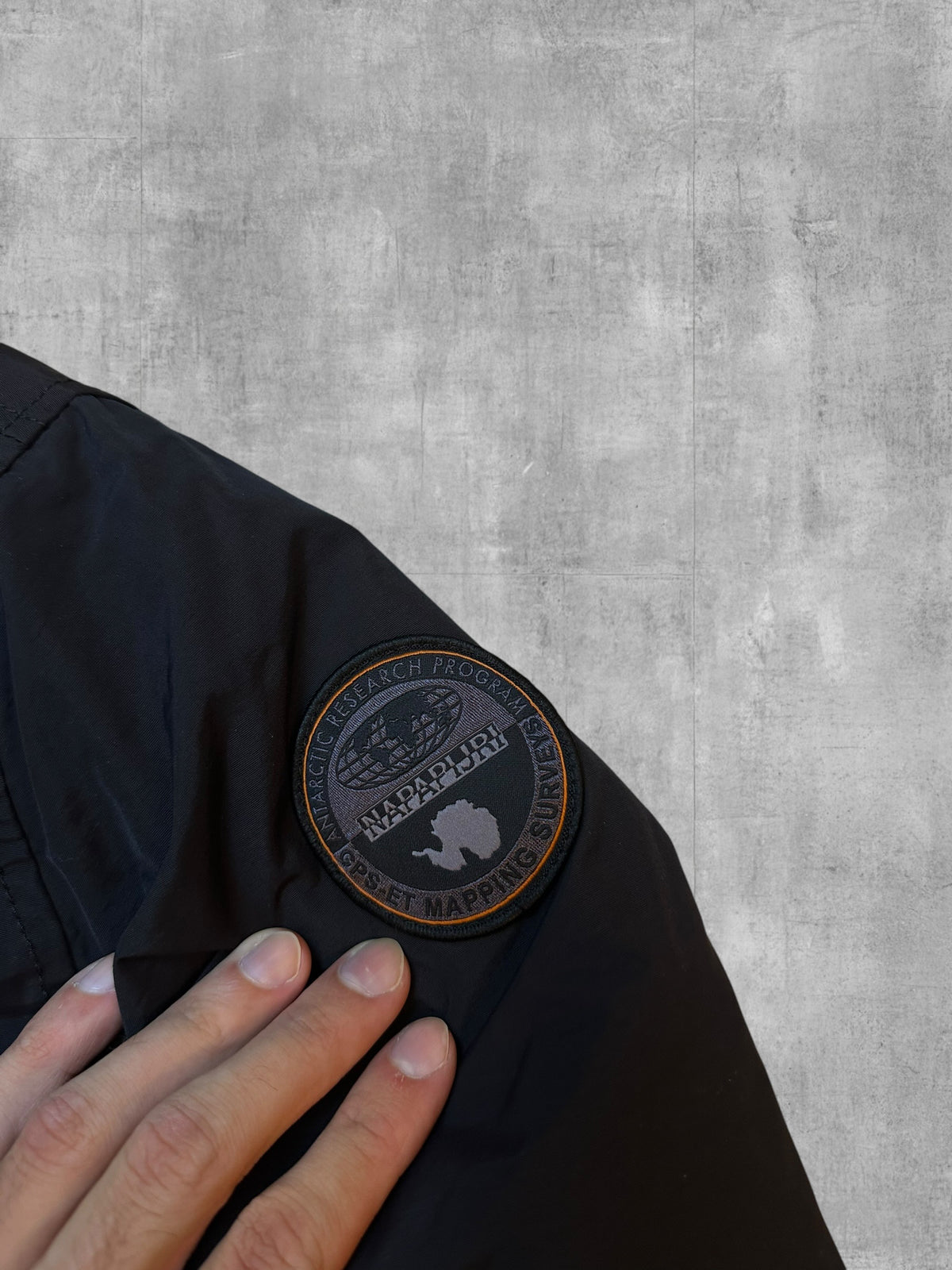 Napapijri Daunen Windbreaker Schwarz M - L