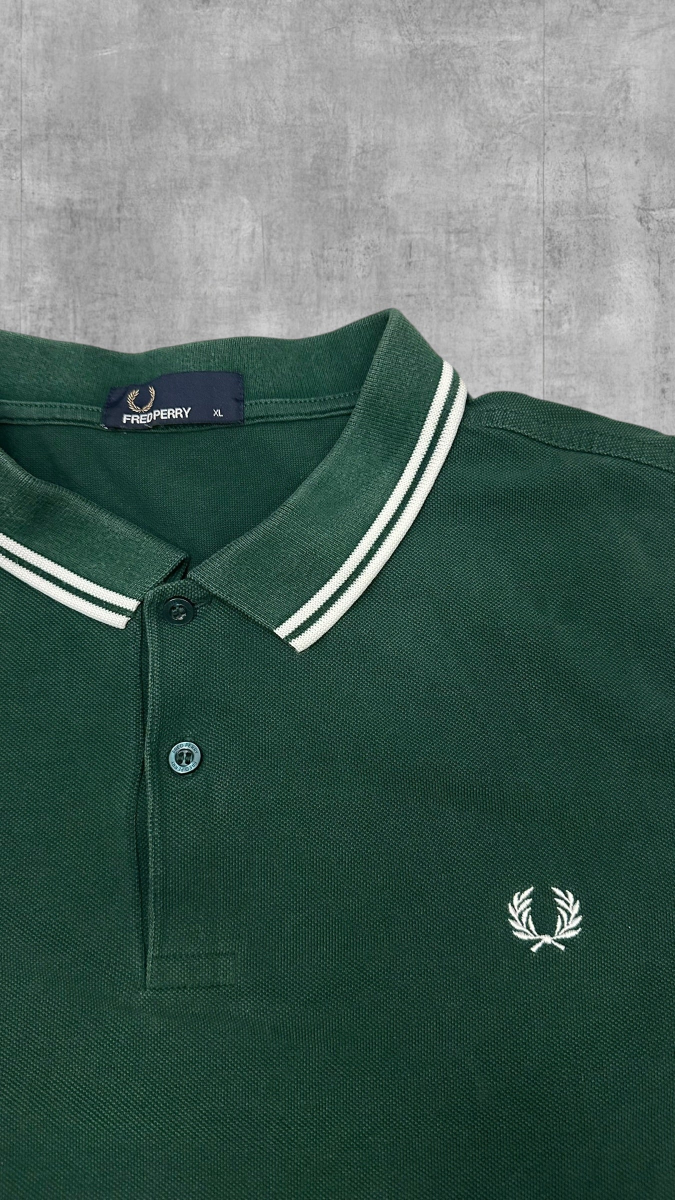 Fred Perry Polo Shirt Dunkelgrün Weiß XL
