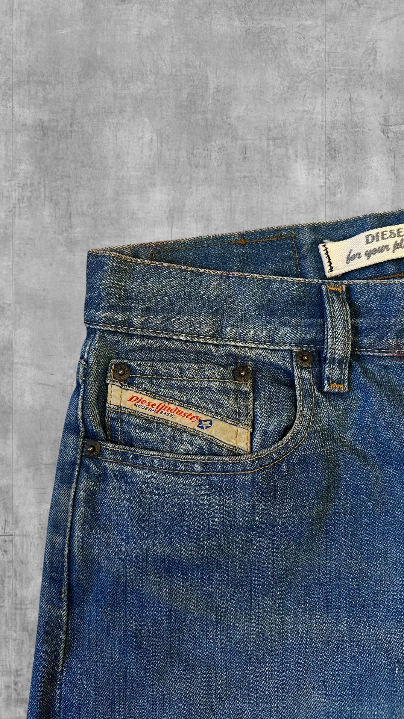 Diesel straight fit Jeans Größe 33