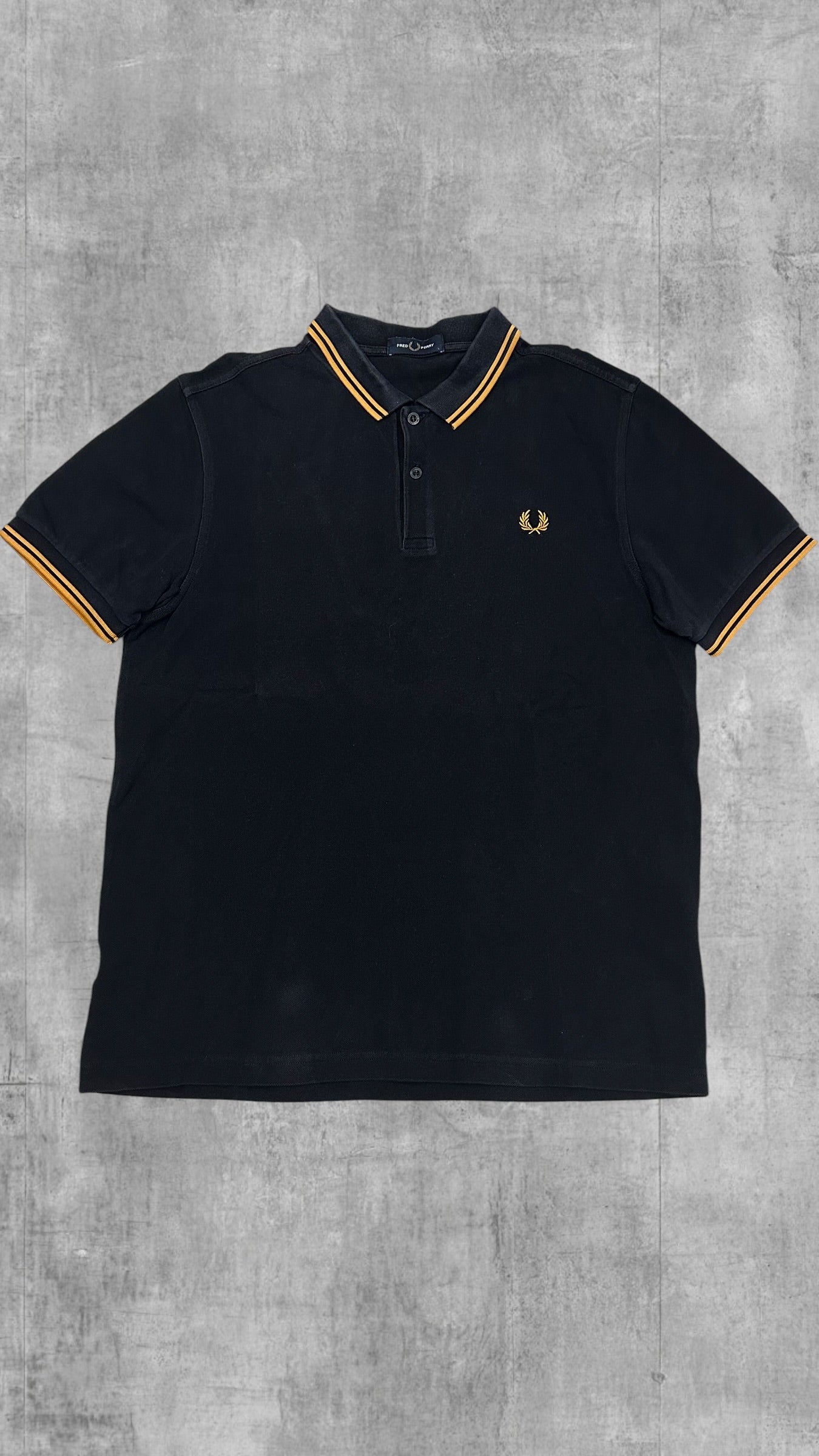Fred Perry Polo Shirt Schwarz Gold L