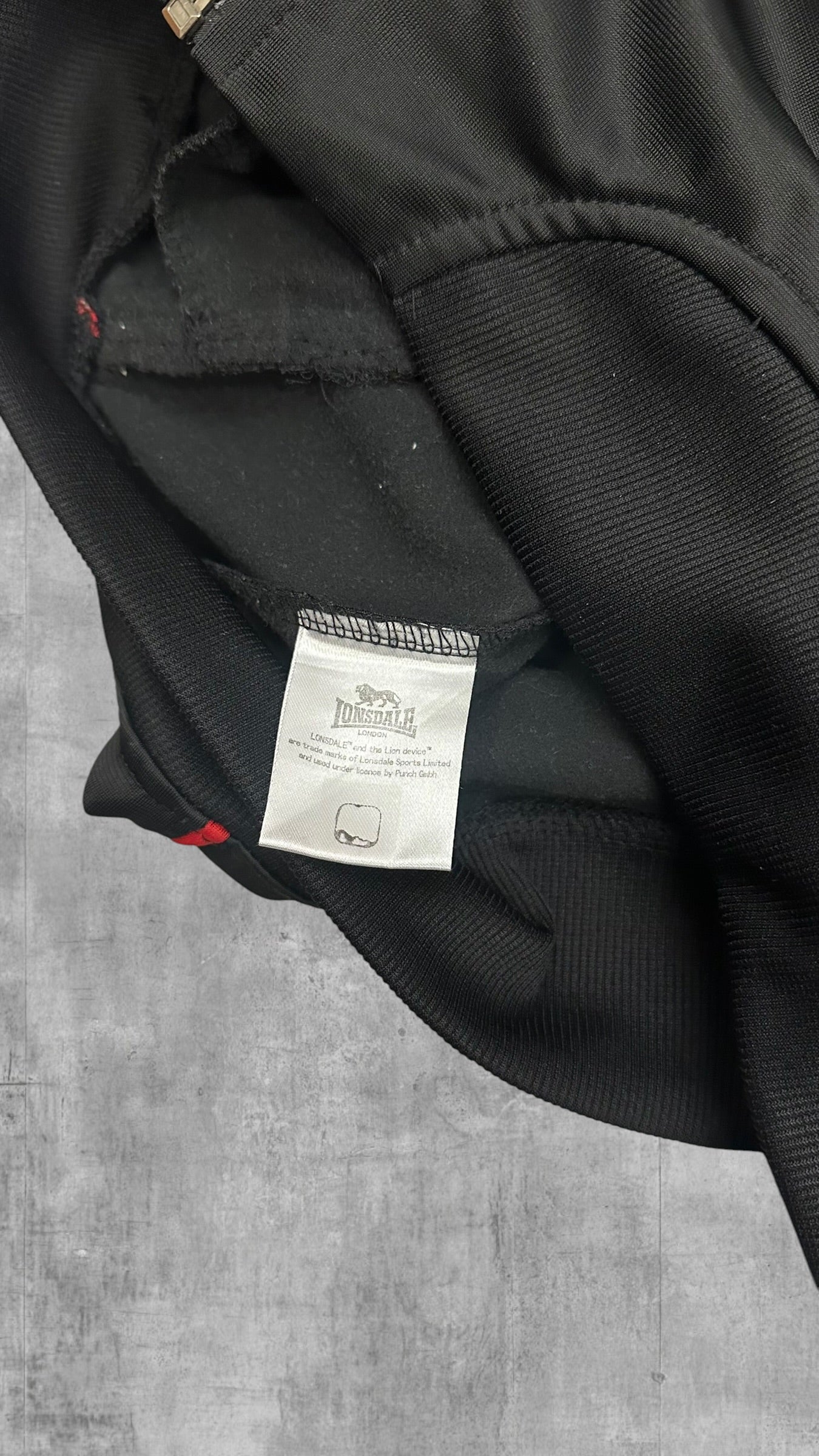 Lonsdale London Trainingsjacke Schwarz Rot Weiß Backprint XL