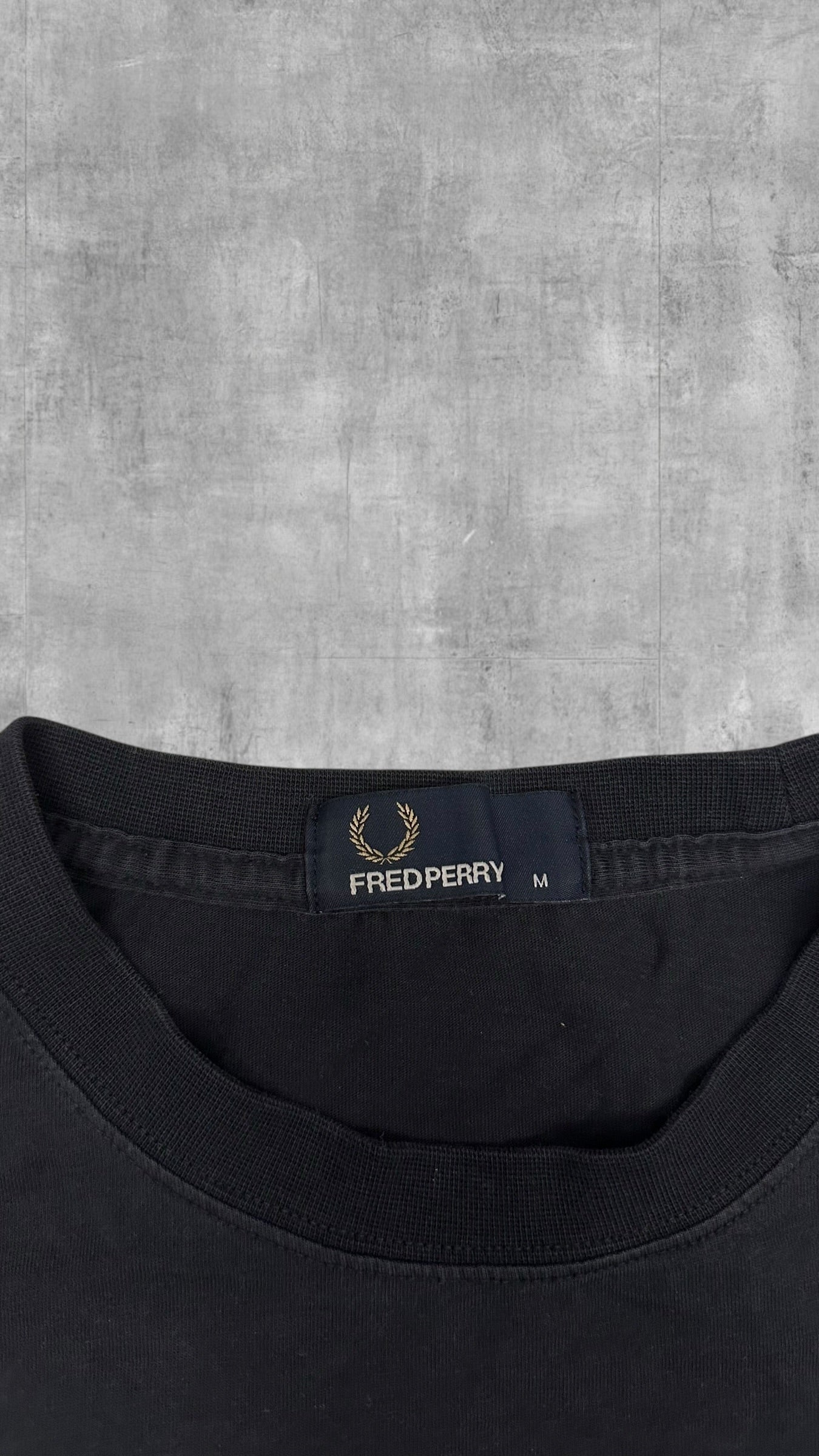 Fred Perry Longsleeve dünnes Sweatshirt Schwarz M