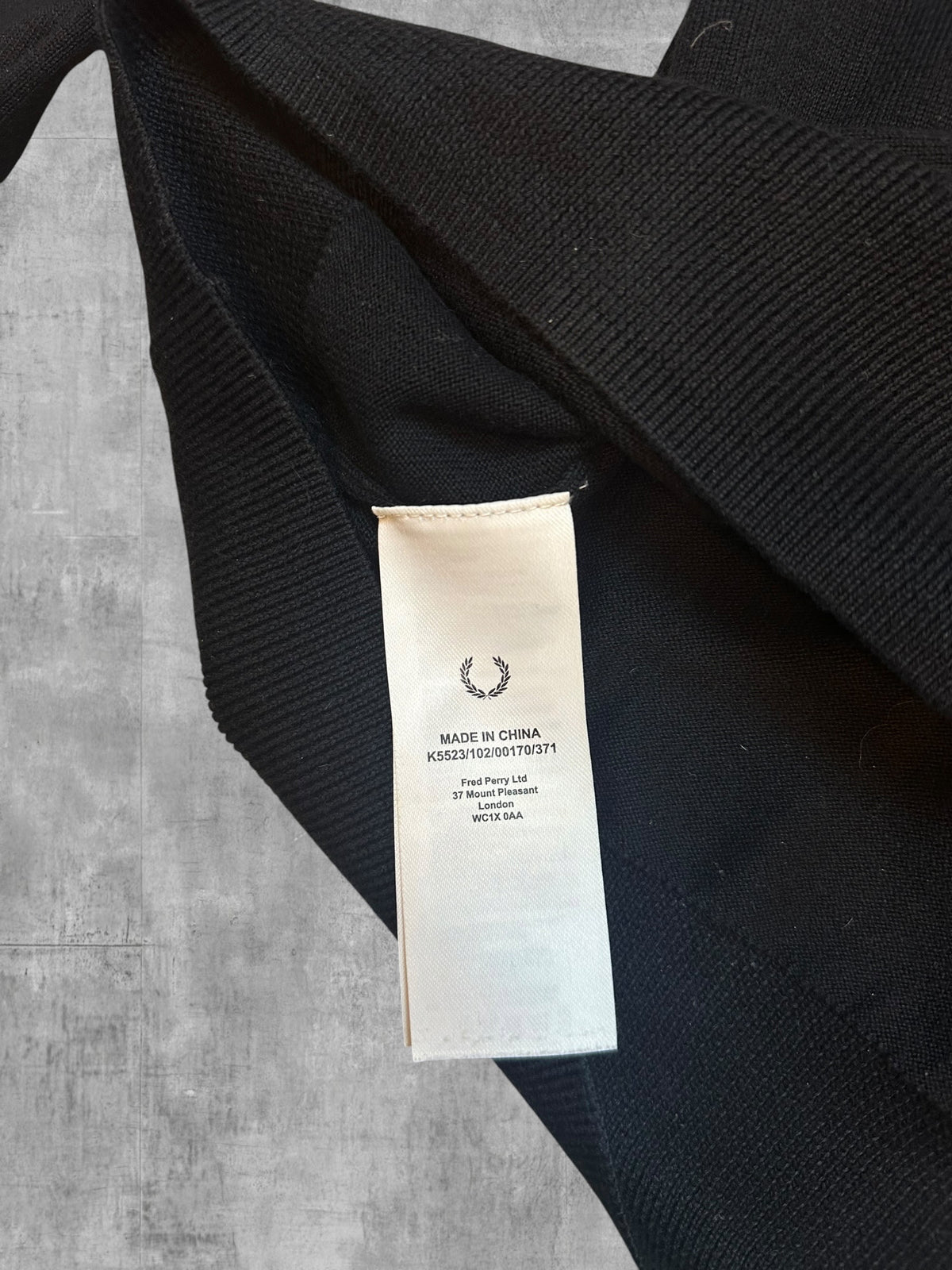 Fred Perry Sweatshirt Schwarz Weiß L