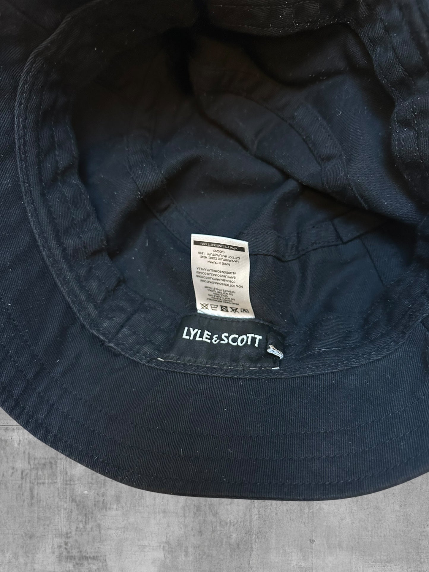 Lyle & Scott Bucket Hut Schwarz Onesize