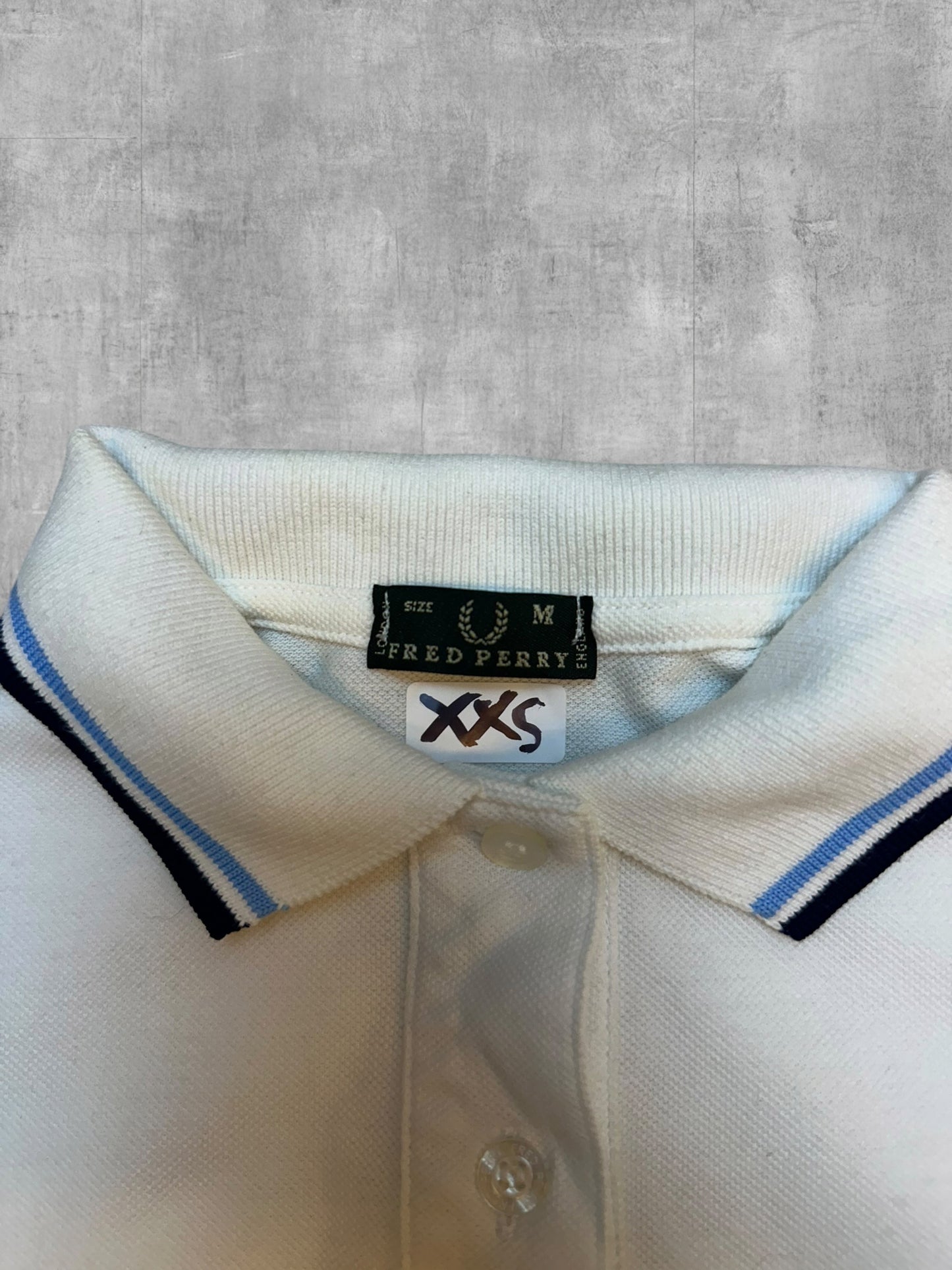 Fred Perry Poloshirt Weiß Kindergröße M Frauengröße XS