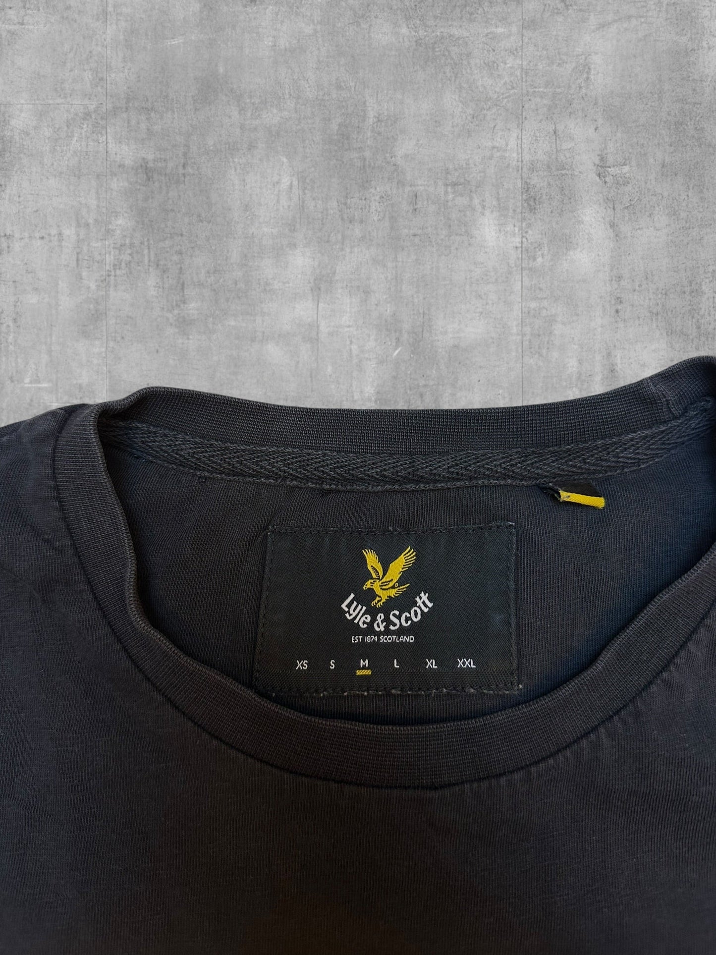 Lyle & Scott T-Shirt Schwarz M - Nackentag