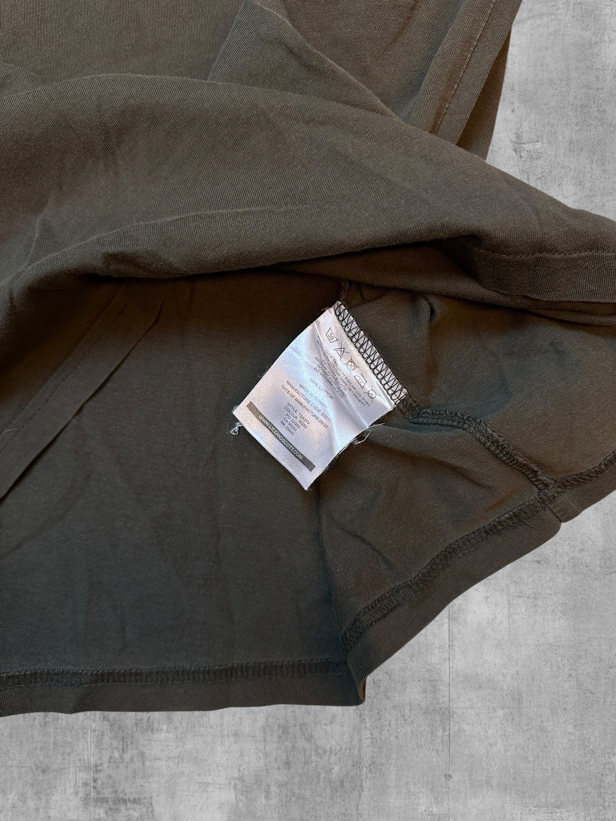 Lyle & Scott T-Shirt Khaki M - Etikett