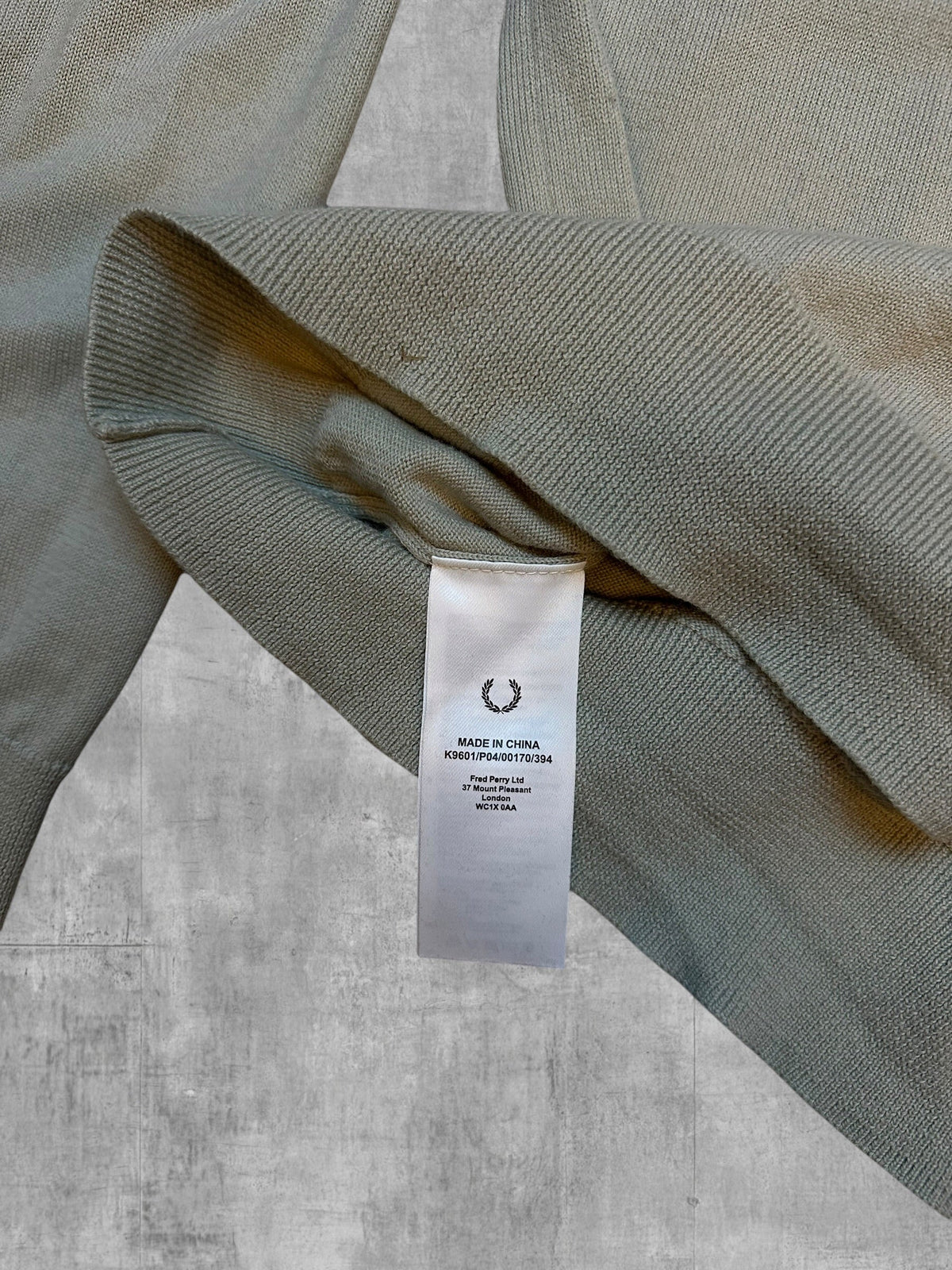 Fred Perry Strickpullover Salbeigrün - Etikett