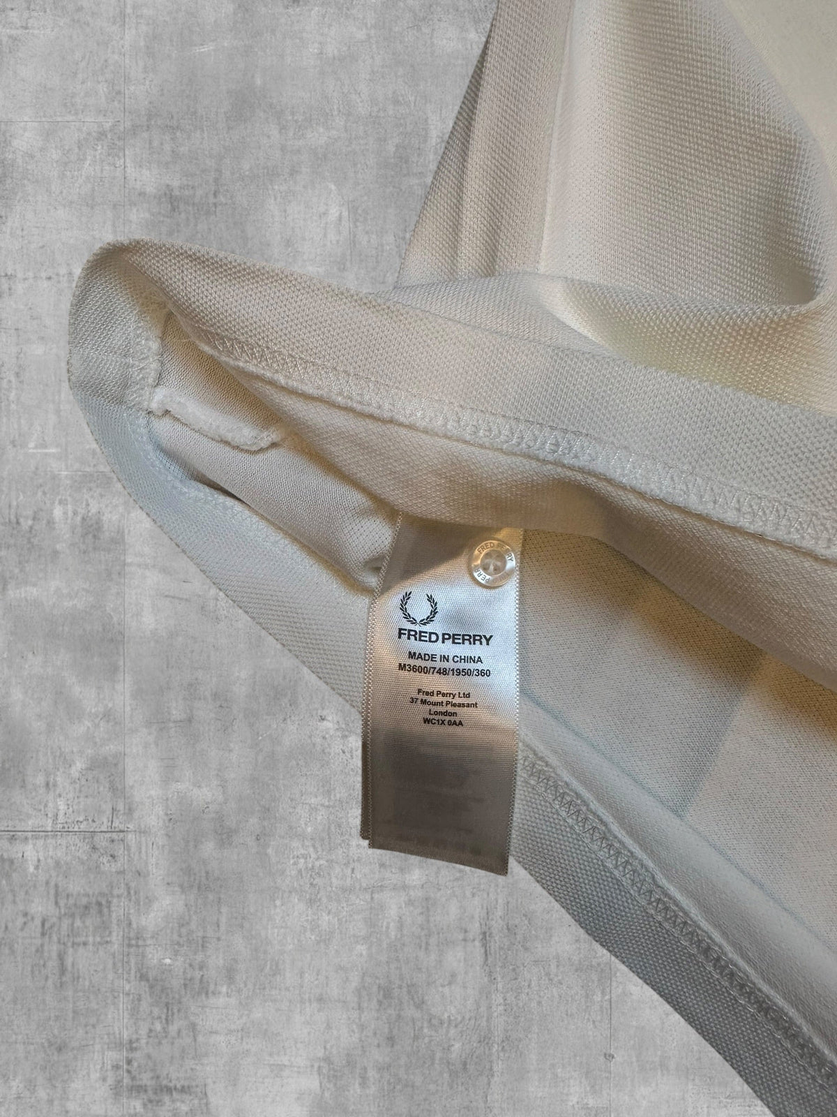 Fred Perry Polo Shirt Weiß - Etikett
