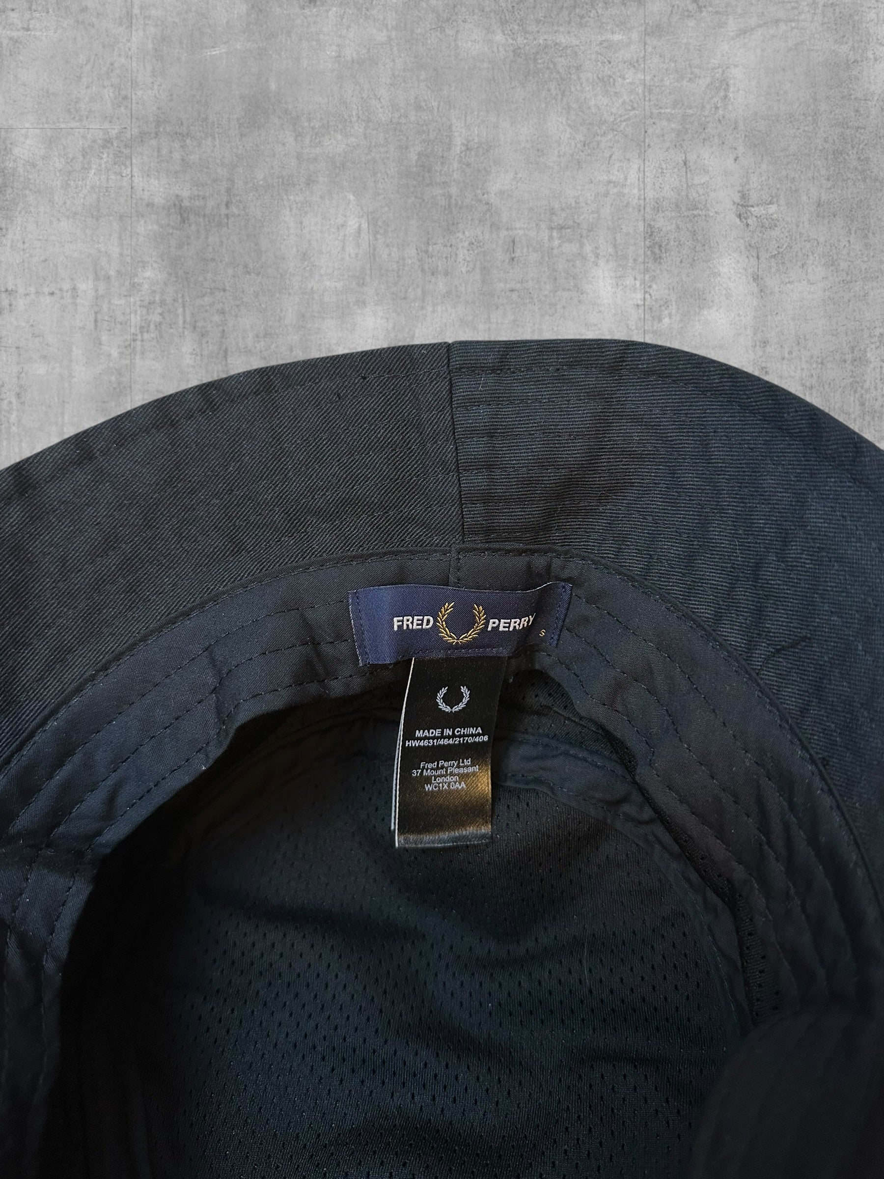 Fred Perry Bucket Hat - Etikett