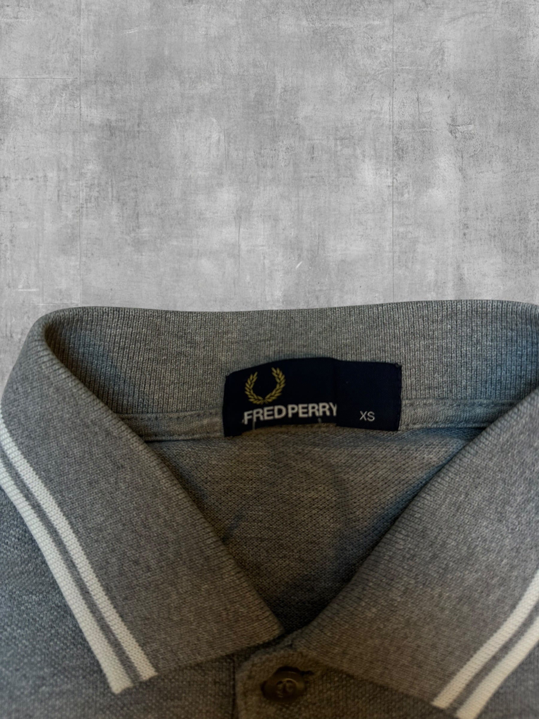 Fred Perry Poloshirt Grau Meliert XS - Nackentag