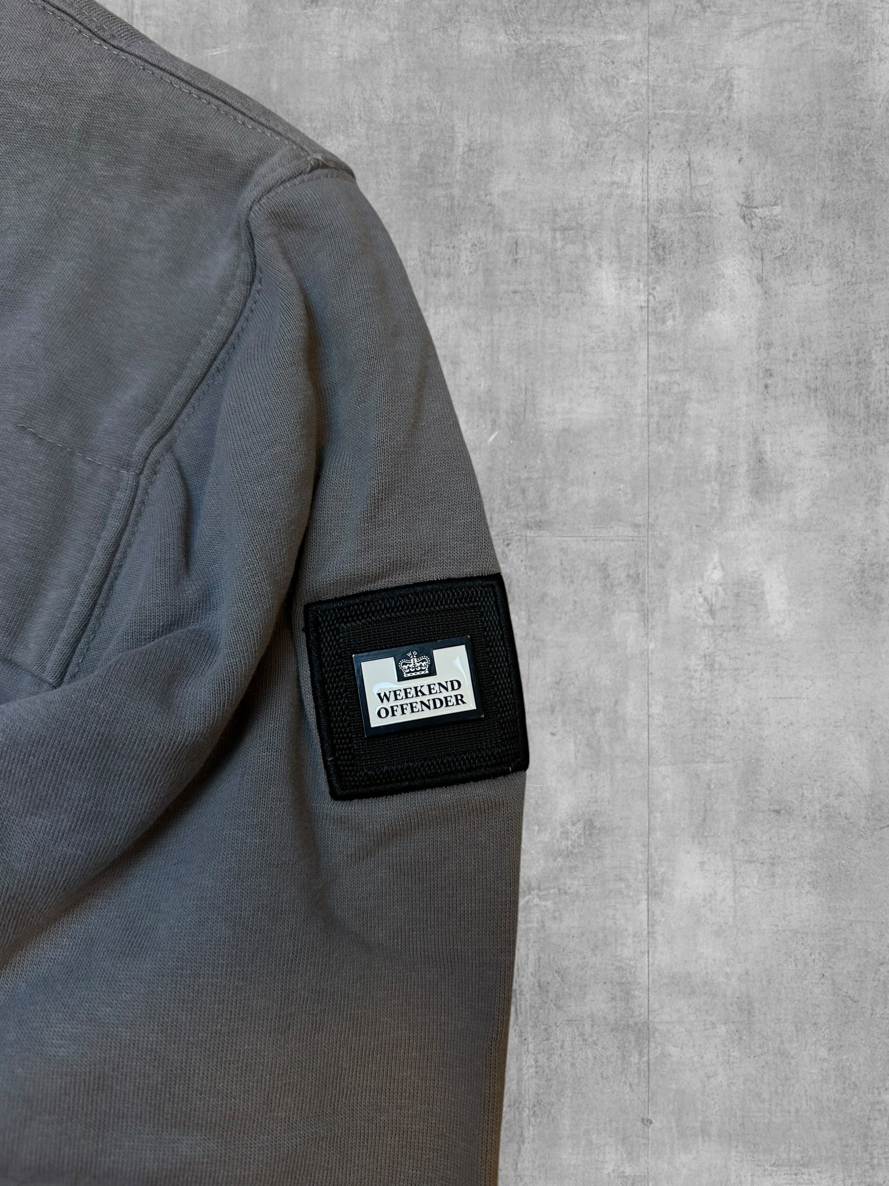 Weekend Offender Sweatshirt Grau M - Logo