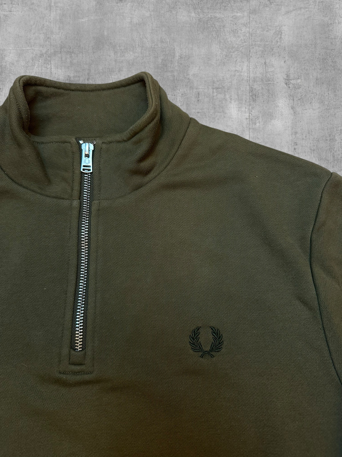 Fred Perry Quarter Zip Pullover Olivgrün M